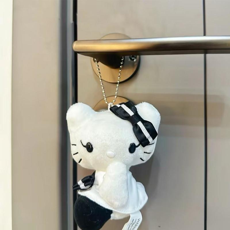 Niedlicher Hellokitty Plüsch Rucksack Schlüsselanhänger Anhänger Puppe Schwarz und Weiß Schleife Kitty