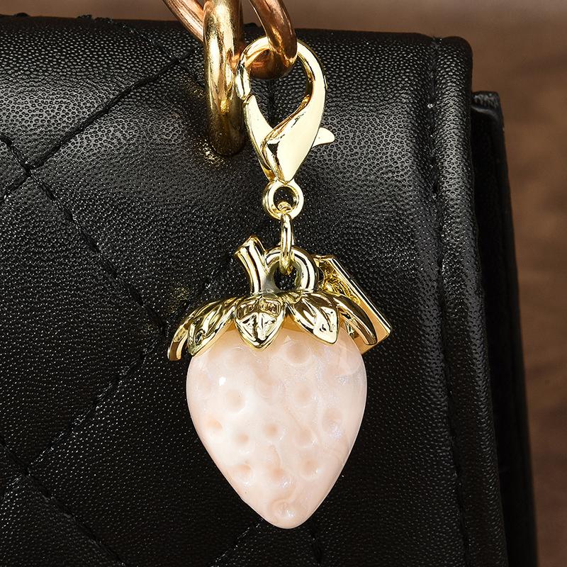 Strawberry Keychain Transparent Keyring Stylish Pendant Keychains Exquisite Backpack Decoration Accessories Gifts