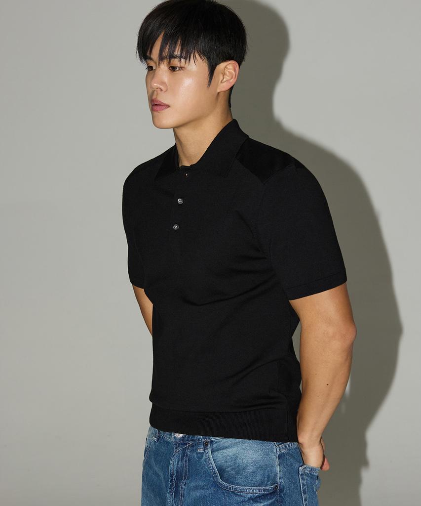 Michikoleondeonseupocheu Shoulder Line Muscle Fit Collar Knit Black