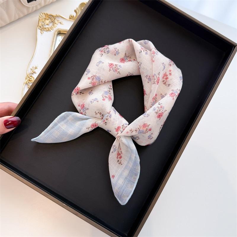 2025 Hot Selling New Countryside Floral Print Fresh Flower Cotton Linen Square Scarf Shawl Fashionable Headscarf