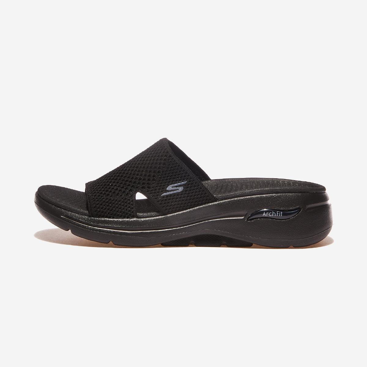 

[SKECHERS] Go Walk arch fit sandals 140224-1010106238, popular shoes in Korea 240