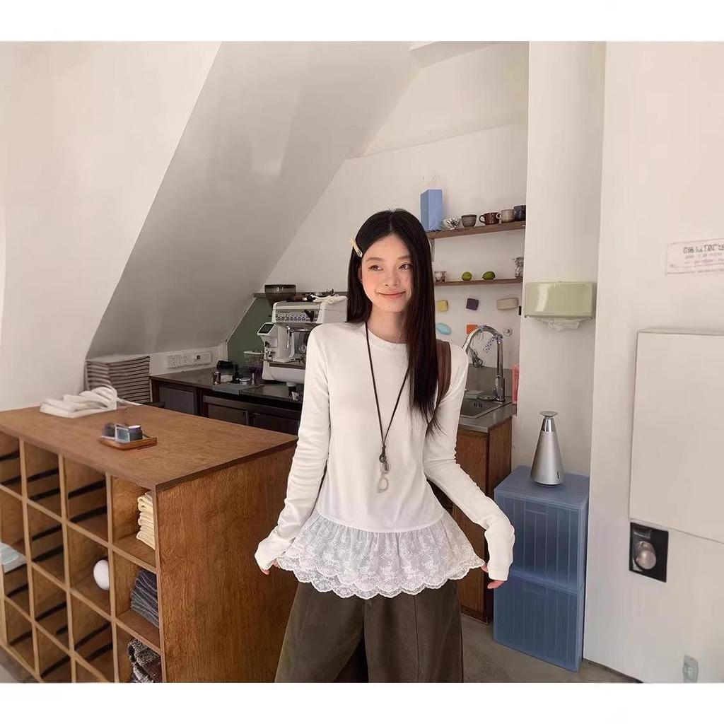 Women's Slim Fit White Lace Patch Long Sleeve T-Shirt - 2026 Spring/Autumn Collection