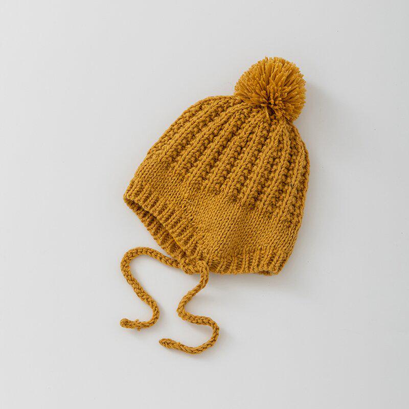 Zimowa ręcznie robiona czapka z nausznikami w stylu koreańskim z pomponem dla małych dziewczynek