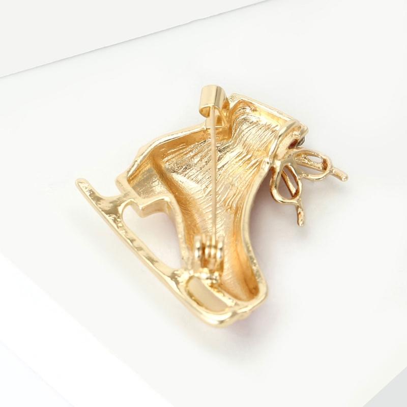Ski Ice Skate Shoe Brooches Unisex Pins for Winter Sports Enthusiasts Casual Party Accessories