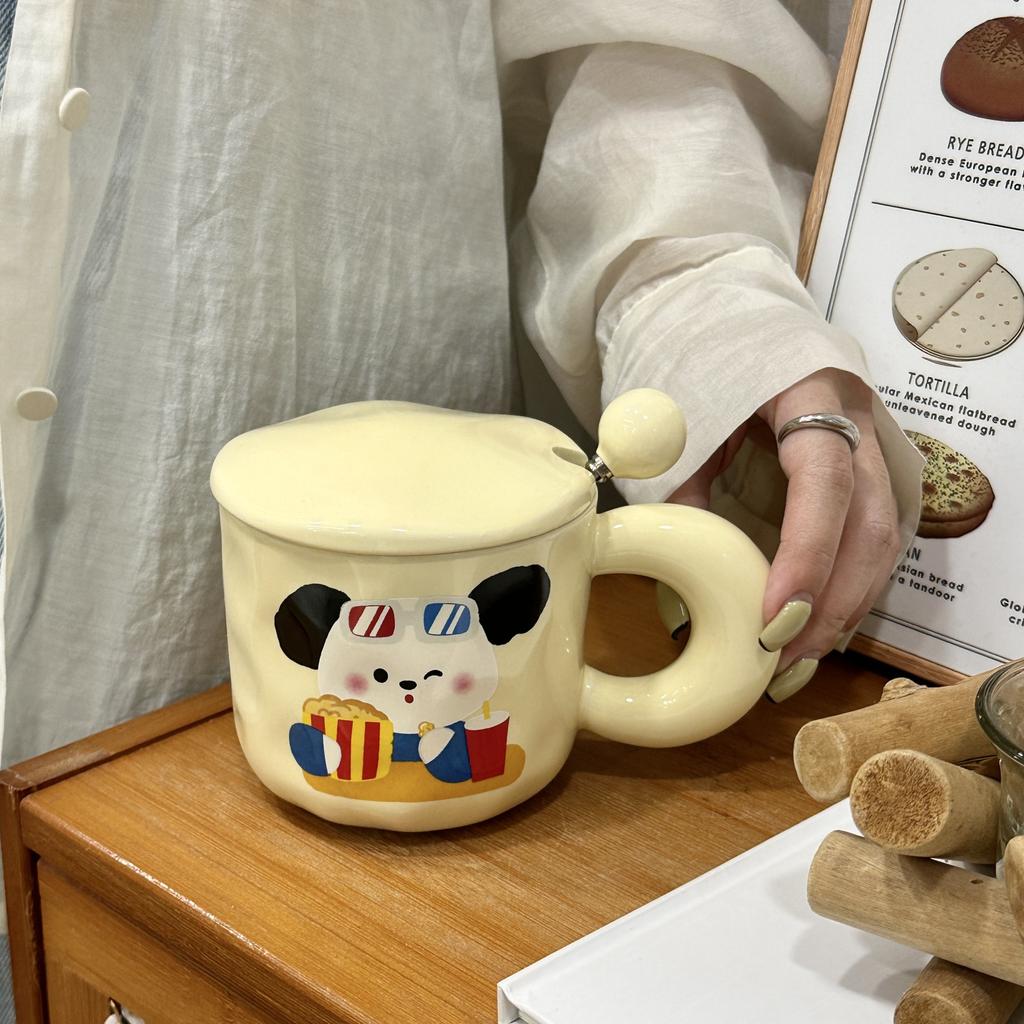 Mugg med lock och sked Söt liten björn Högvärdig vattenkopp Par Kreativ keramikmugg