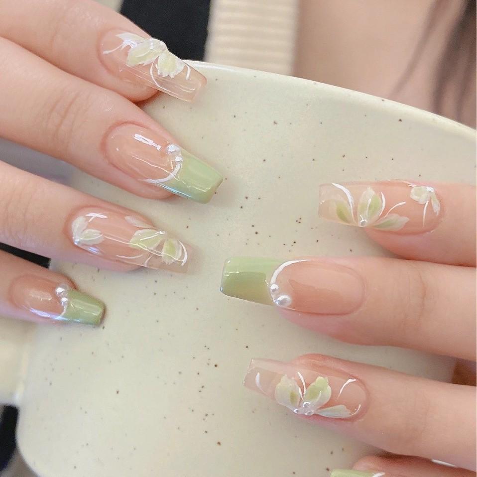 Handmade High-End Flash Diamond Nails: Boost Skin Glow with Pure Desire Style