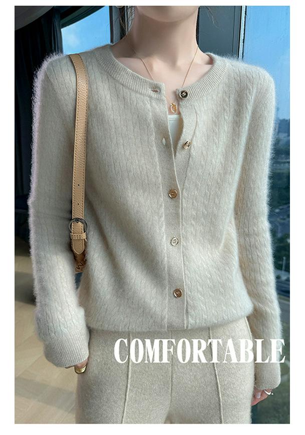 Retro Cable Knit Round Neck Cardigan - Women's Long Sleeve, Loose Fit, Short Sweater Coat for Autumn/Winter
