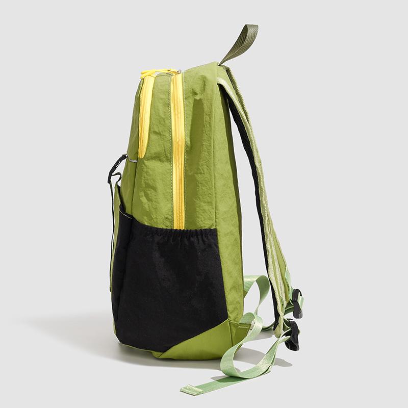 Contrast Color Stitching Outdoor Backpack Ultra Light Waterproof Backpack Large Capacity Women's Travel Bag