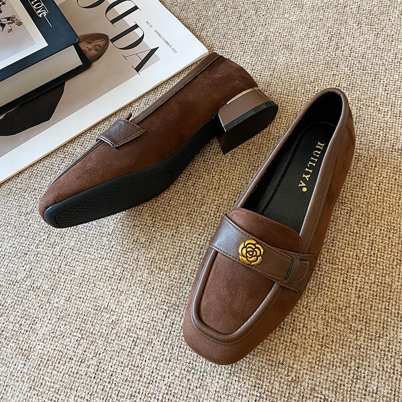 

X577-3 Британский стиль 2025 новая осень лоферы с квадратным носком камелия туфли-лодочки женские универсальные маленькие кожаные туфли женские 40 коричневый