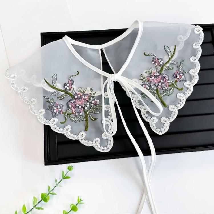 Elegant Detachable False Collar Embroidery Flower Petal Female Sweater Shirt Sewing False Collar Sweater Dress Supply