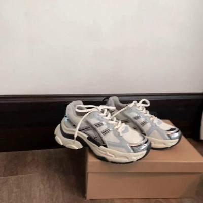Bloggerka z Seulu~ Nowe Srebrne Siateczkowe Buty Sportowe na Platformie Casualowe Joggingowe Buty Taty Wiosna i Jesień 2025