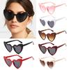 Accessoires pour femmes Lunettes Cloutées Lunettes de Soleil Vintage Lunettes Lunettes de Soleil en Forme de Cœur Protection UV400