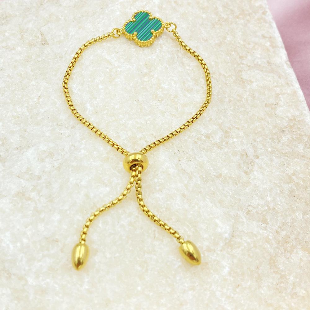 

Браслет с застежкой-активностью в виде цветка с четырьмя лепестками 15 мм, модный браслет из титановой стали 18 карат с четырехлистным клевером без потери цвета зелёный