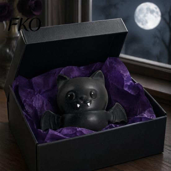 Halloween Bat Squeeze Toy Toy, Spooky Stress Relief Hand Decompression Relaxation Ball Fidget Party Favors for Kids Adults