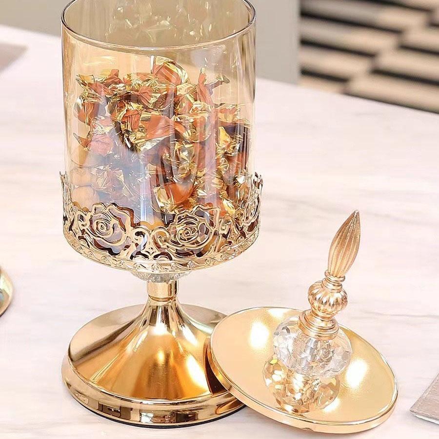 Light Luxury Crystal Glass Storage Jar With Lid European And American Living Room Coffee Table Lace Candy Jar Storage Ornaments