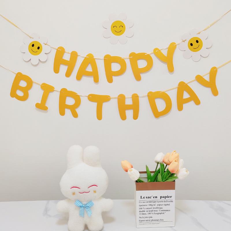 

Красочные флажки «С днем рождения» для фотосессии на первый день рождения ребенка