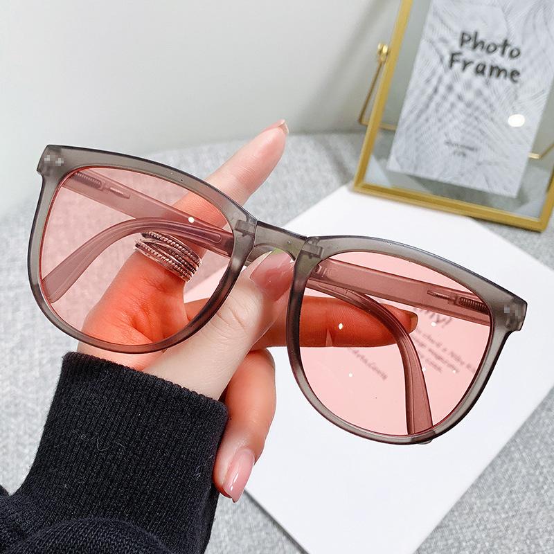 New folding sunglasses female Internet celebrity polarized sunshade sunglasses men's air cushion glasses case