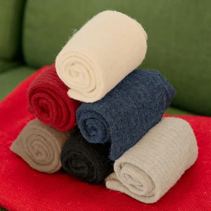 Loose-fit wool knit ribbed socks