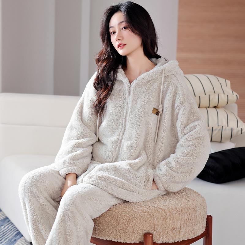 Pajamas Women'S Winter Coral Fleece Thickened Fleece Warm Autumn And Winter Flannel Can Be Worn Outside Hooded Winter Loungewear
