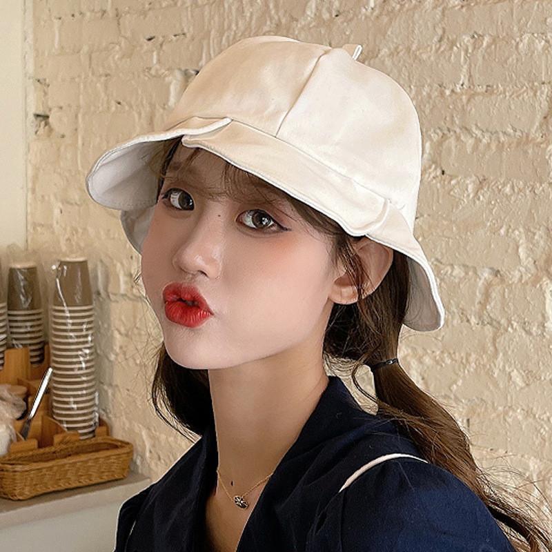 Simple Wide Brim Bucket Hat For Women In White Cotton Polyester Blend