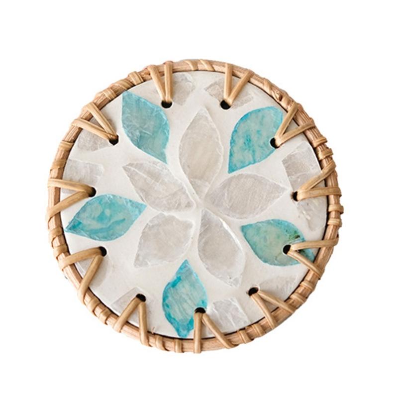 

Colorful Beverage Coaster Practical Insulated Cup Mat Handwoven Rattern and Shells Insulation Pad Stylish Placemat