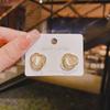 Simple high-end design niche temperament stud earrings women's light luxury fashion personalized earrings exquisite versatile sweet cool earrings