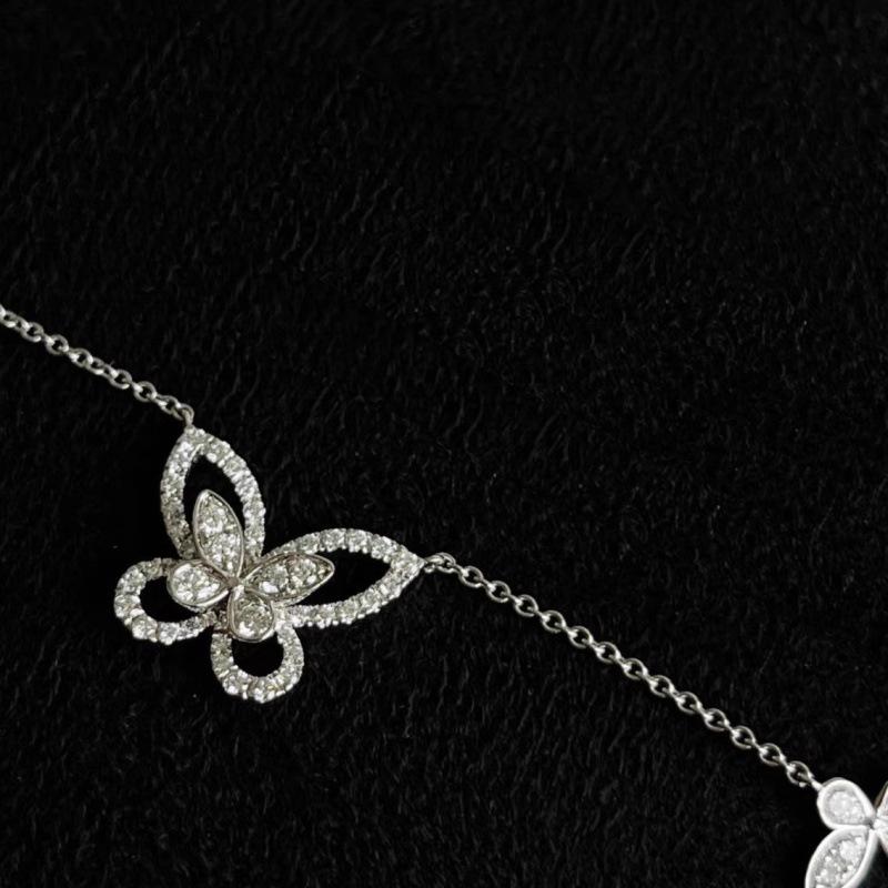 Phantom Butterfly Diamond Necklace: Elegant Five-Petal Design for Women, High-End Fashion Clavicle Chain