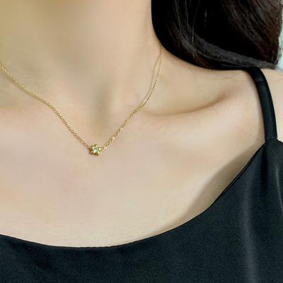 Collar colgante de circonita de flor simple diseño de nicho femenino cadena de clavícula de alta gama