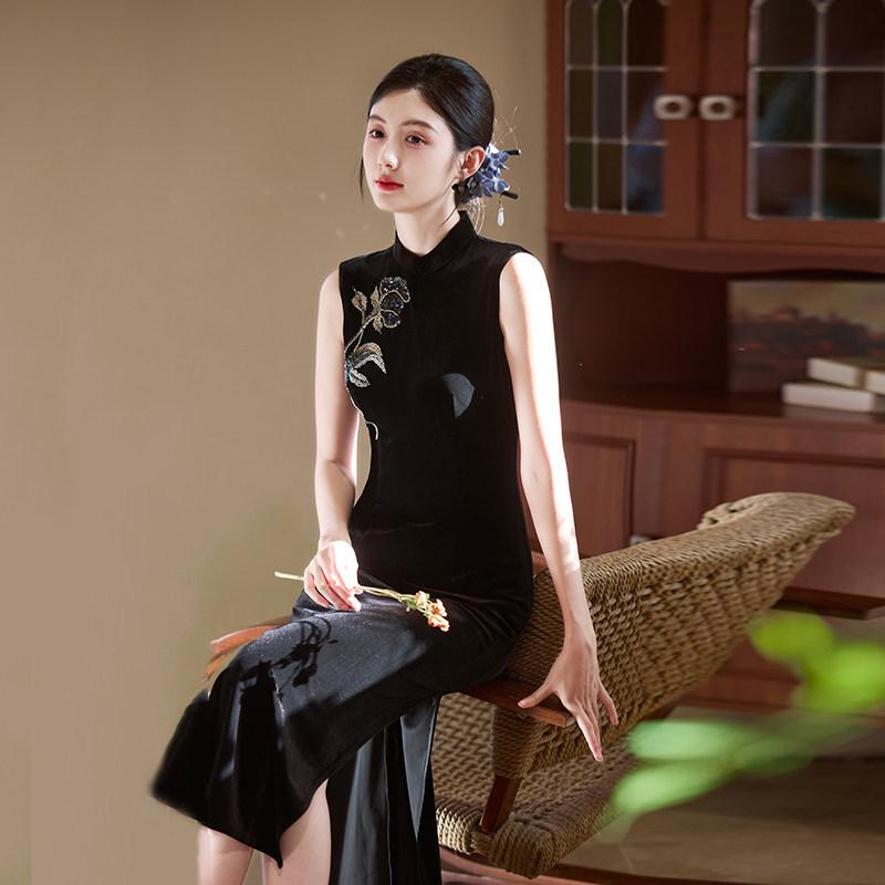 Embroidery Black Velvet New Chinese Suzhou Autumn Cheongsam Improved Young 1011 New Women's Premium Spring and Autumn