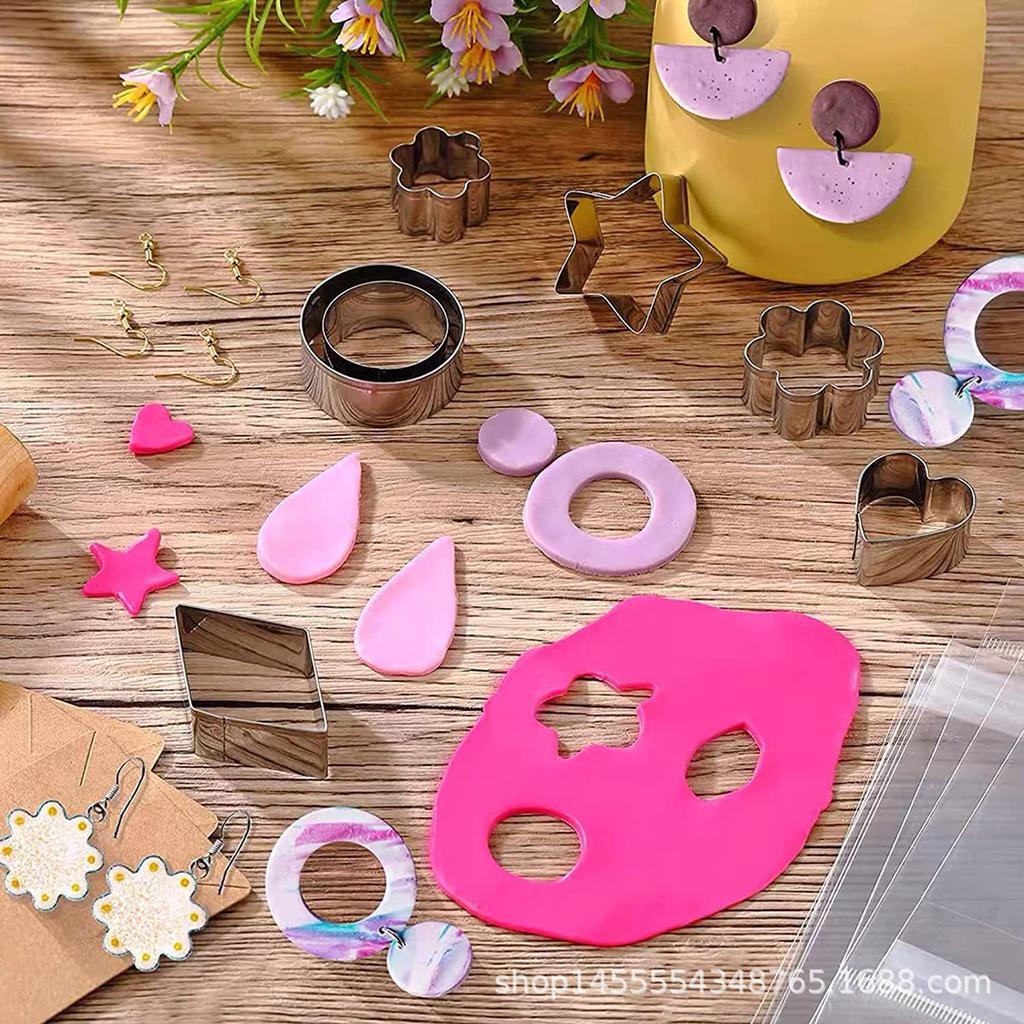 Set di 33 Stampi per Orecchini in Acciaio Inossidabile per Ornamenti in Argilla Fai-da-Te e Figure Creative.