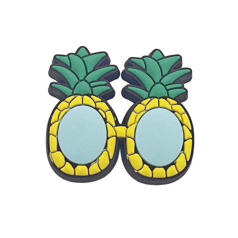 Crocs Zubehör: DIY Schuhanhänger & PVC Schnallen für Gartenschuhe