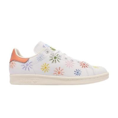 Stan Smith Pride GW2417