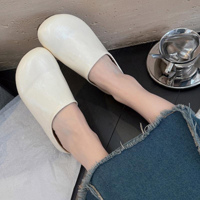 Fashion Women's Slippers 2025 Autumn Closed Toe Round Toe Slippers New Style Retro Solid Color Flat Sandals Elegant Lady Mules Shoes