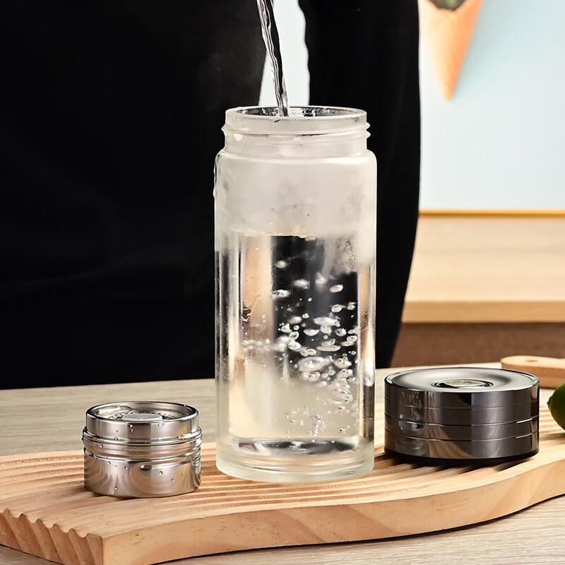 Portable Double-Layer Magnetic Tea Infuser Bottle