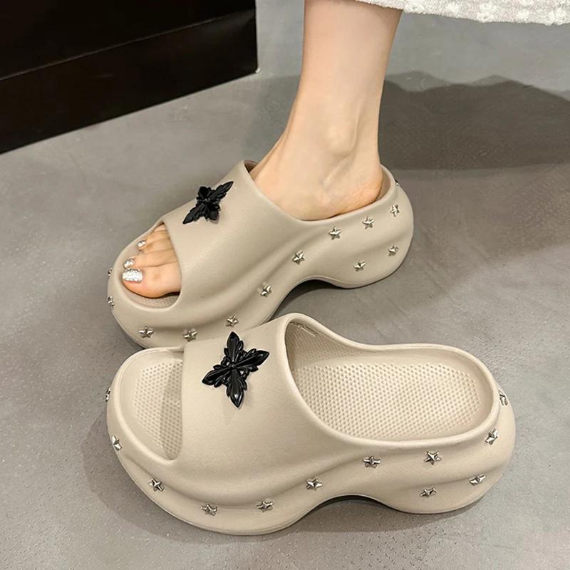 Fashion Fashion Star Rivets Chunky Platform Slippers Women Summer Punk Wedge Heel Sandals Woman Outdoor Beach Non Slip Soft Eva Slides