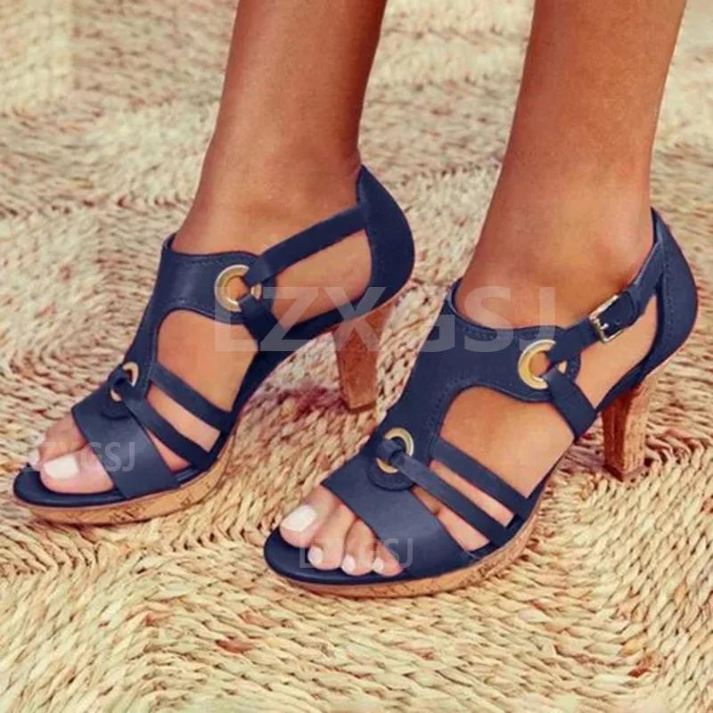Fashion Summer New Shoes Women Sandals with Metal Decoration High Thick Heels Round Toe Women Plus Size 43 Fashionable Platform Sandals