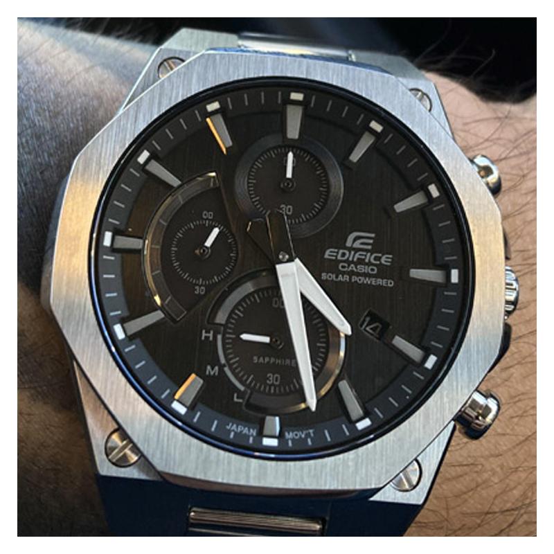 Casio EDIFICE Sports Street Slim Waterproof Solar Quartz Movement Stainless Steel Strap Japanese and Korean Watch Men's Watch Black Dial EFS-S570D-1A