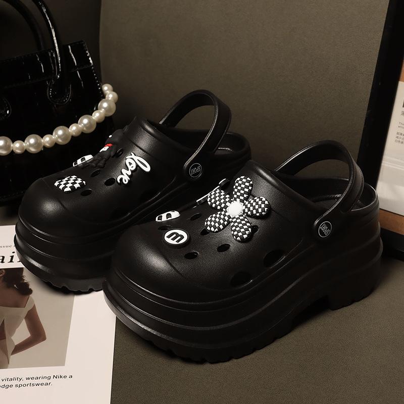 Lucyever 2024 Diy Hole Garden Shoes for Women Slippers Summer 2024 Soft Chunky Platform Sandals Woman Non Slip Beach Slippers
