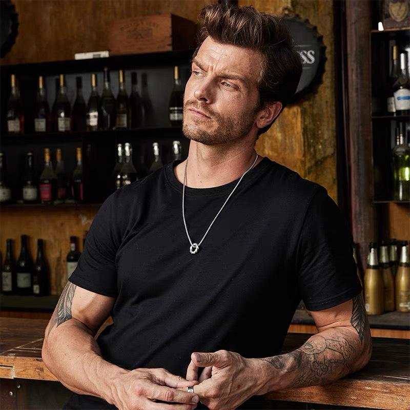 Men's Retro Distressed Mobius Thorn Pendant Necklace - Trendy High-End Niche Design