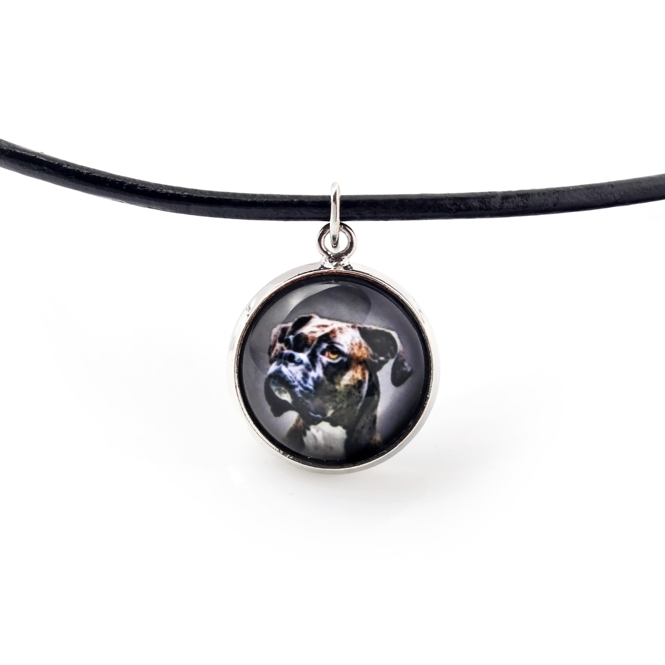 

Boxer, German Boxer I - necklace pendant with your photo, handmade, handcrafted jewelry by Art-Dog brand срібний