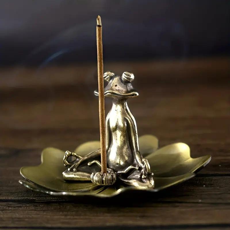 Zen Frog Vintage Incense Holder 1Pcs Alloy Stick Burner Creative Home Decor Aromatherapy Tray for Bedroom Meditation
