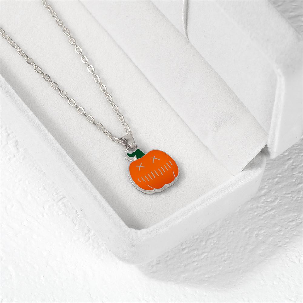 

Cartoon Halloween Pumpkin Pendant Necklaces Punk Cute Alloy Chain with Lobster Clasp Fashion Party Jewelry Gifts for Friends Men