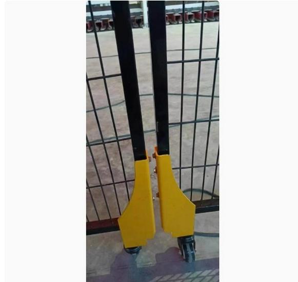 Complete Set of Galvanized Connectors for Robot Protection Fence and Workshop Isolation