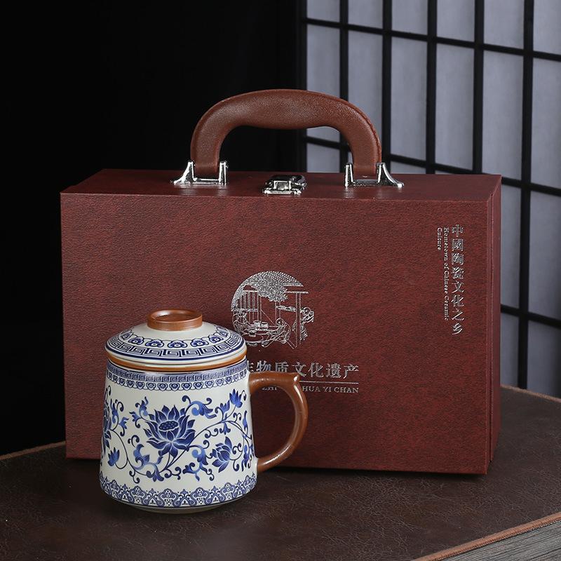 Chinese Ru Kiln Teacup Blue And White Ceramic With Lid Tea Separation Water Cup Household Special Tea Cup Office Mug