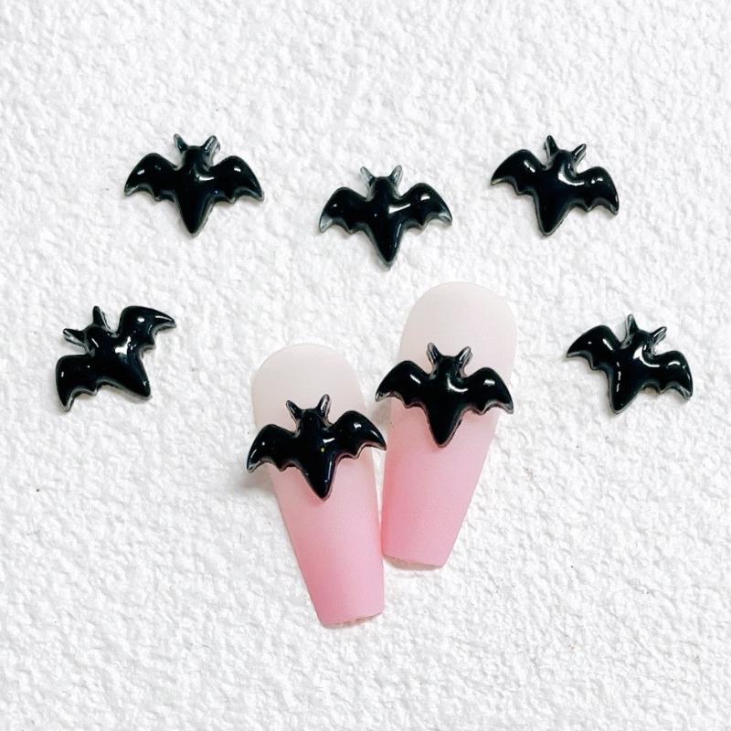 100 Pcs New Cute Mini Resin Halloween bat Flatback Ornament Jewelry Making Manicure Hairwear Accessories