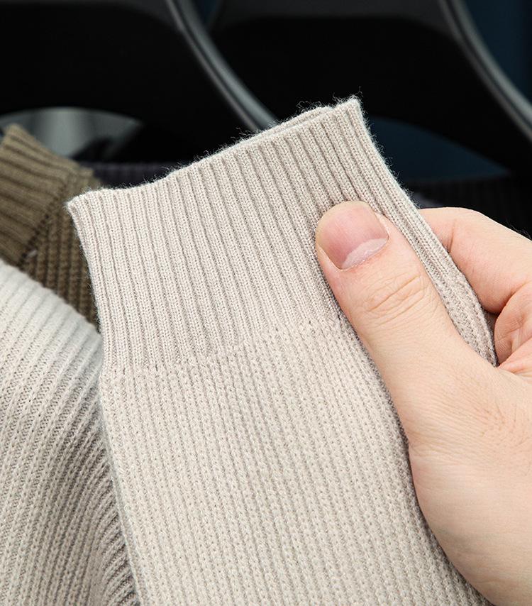 2025 Autumn/Winter High-End Men's Knitwear: Fashionable, Versatile, Thick, Casual Button-Up Sweater with Round Neck