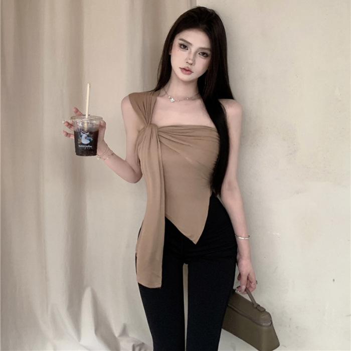 

Beautiful slanted shoulder top women s outside wear Spice girl one-word shoulder tube top small suspender sleeveless vest summer S хаки