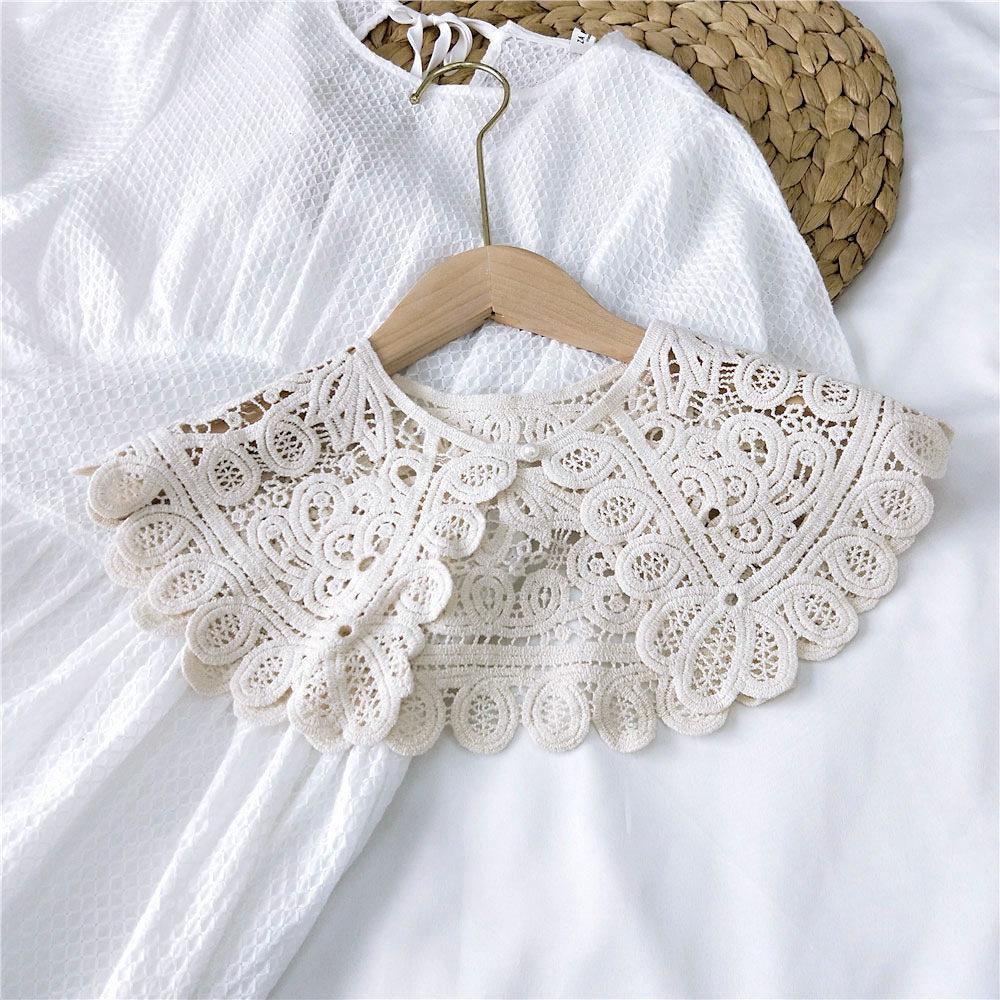 

Хлопковый шаль с жемчужными пуговицами: Женский летний снуд-шарф в корейском стиле с декоративным узлом-воротником и ажурным дизайном. 42cm