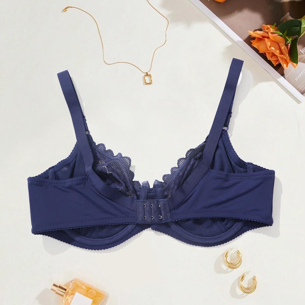 Ladies Rear Double-breasted Fixed Shoulder Strap Bra Sexy Lace Edge Comfortable Breathable Bra Full Cup Steel Rim Underwear