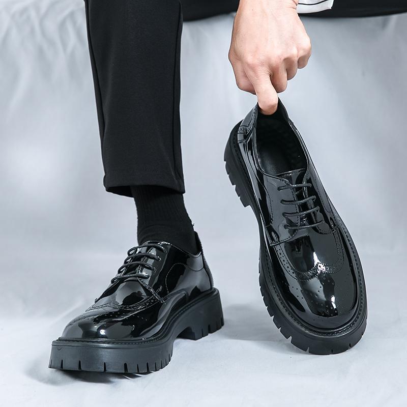 Men s Plus Size Casual Leather Shoes - Fashionable, Thick-Soled, Glossy British Style 43 чёрный